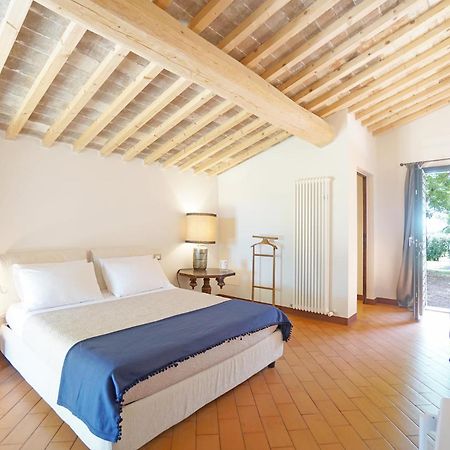 Agriturismo Le Cerbonche ロジニャーノ・マリッティモ エクステリア 写真