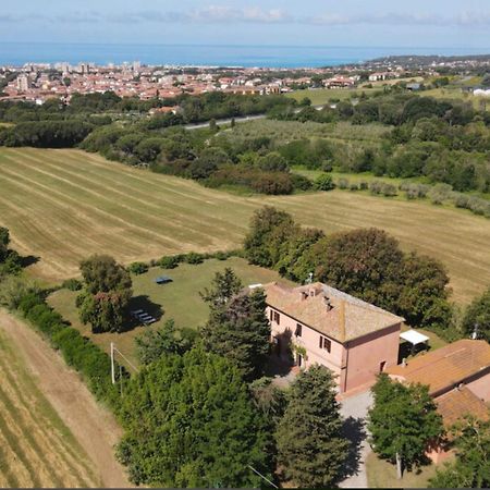 Agriturismo Le Cerbonche ロジニャーノ・マリッティモ エクステリア 写真