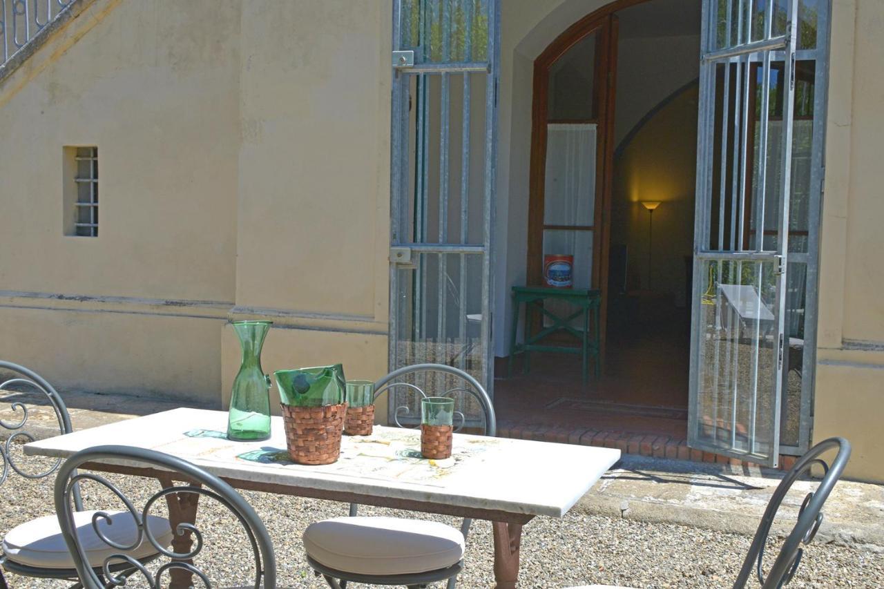 Agriturismo Le Cerbonche ロジニャーノ・マリッティモ エクステリア 写真