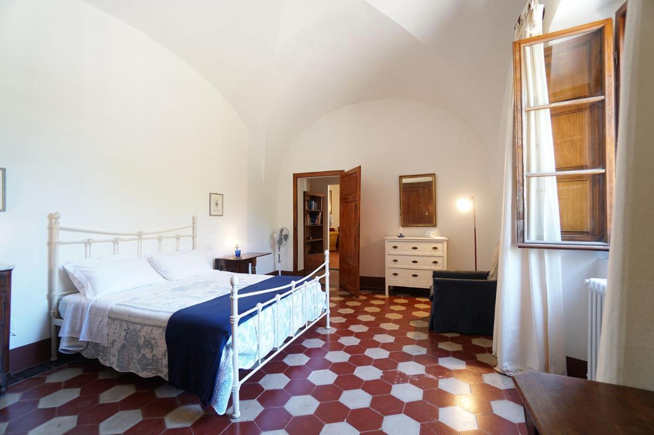 Agriturismo Le Cerbonche ロジニャーノ・マリッティモ エクステリア 写真