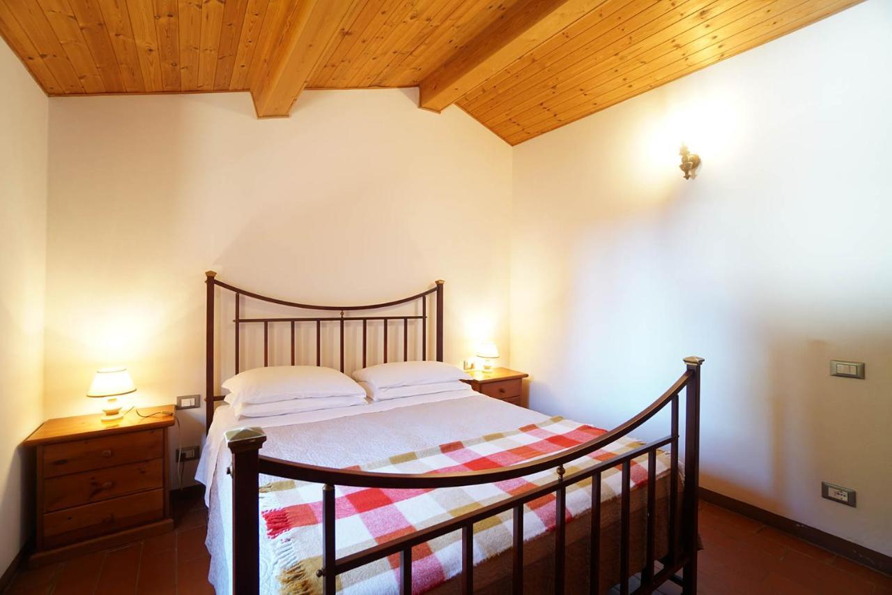 Agriturismo Le Cerbonche ロジニャーノ・マリッティモ エクステリア 写真