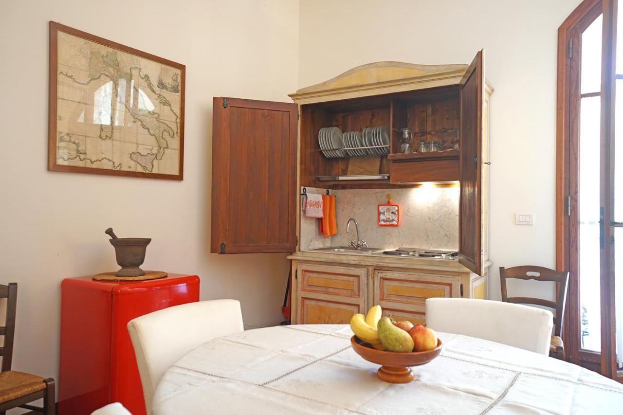 Agriturismo Le Cerbonche ロジニャーノ・マリッティモ エクステリア 写真
