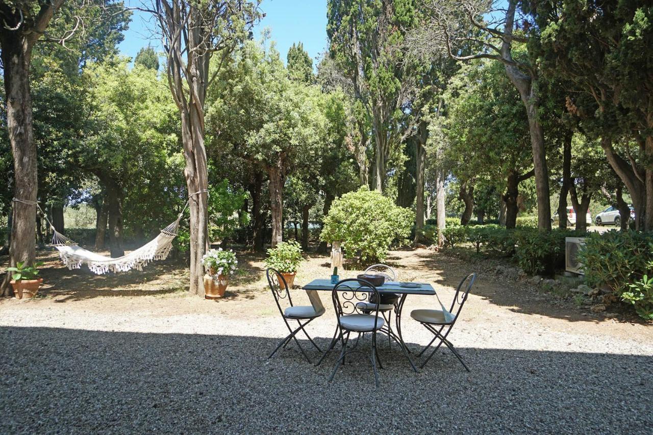 Agriturismo Le Cerbonche ロジニャーノ・マリッティモ エクステリア 写真