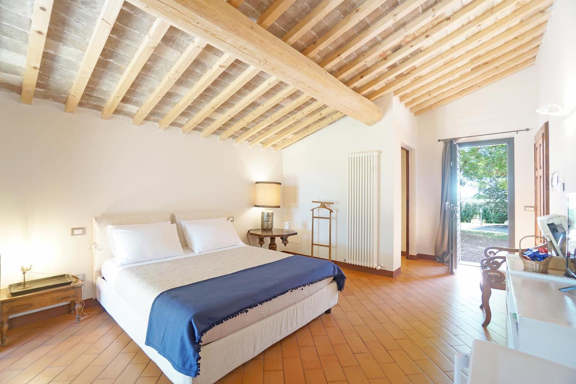 Agriturismo Le Cerbonche ロジニャーノ・マリッティモ エクステリア 写真