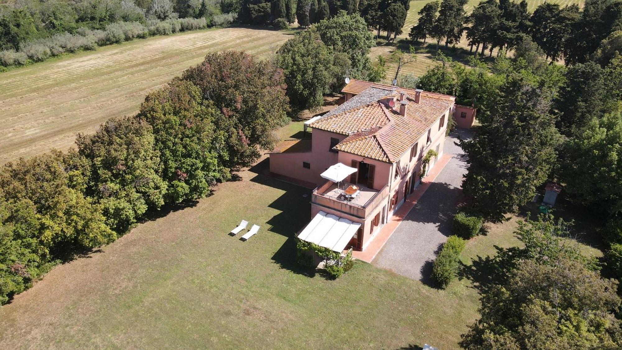 Agriturismo Le Cerbonche ロジニャーノ・マリッティモ エクステリア 写真