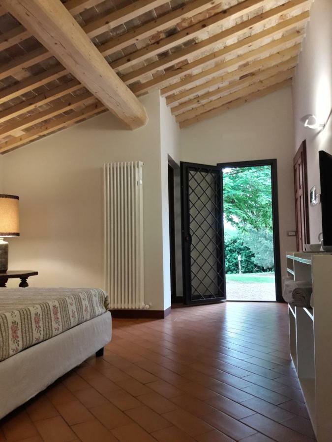 Agriturismo Le Cerbonche ロジニャーノ・マリッティモ エクステリア 写真
